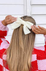 Penelope Cream Bow Hair Clip